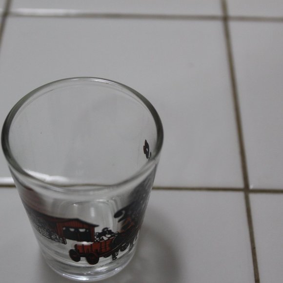 Vintage Indiana Souvenir Shot Glass Covered Bridge Amish 2 Horse Team - Picture 5 of 8